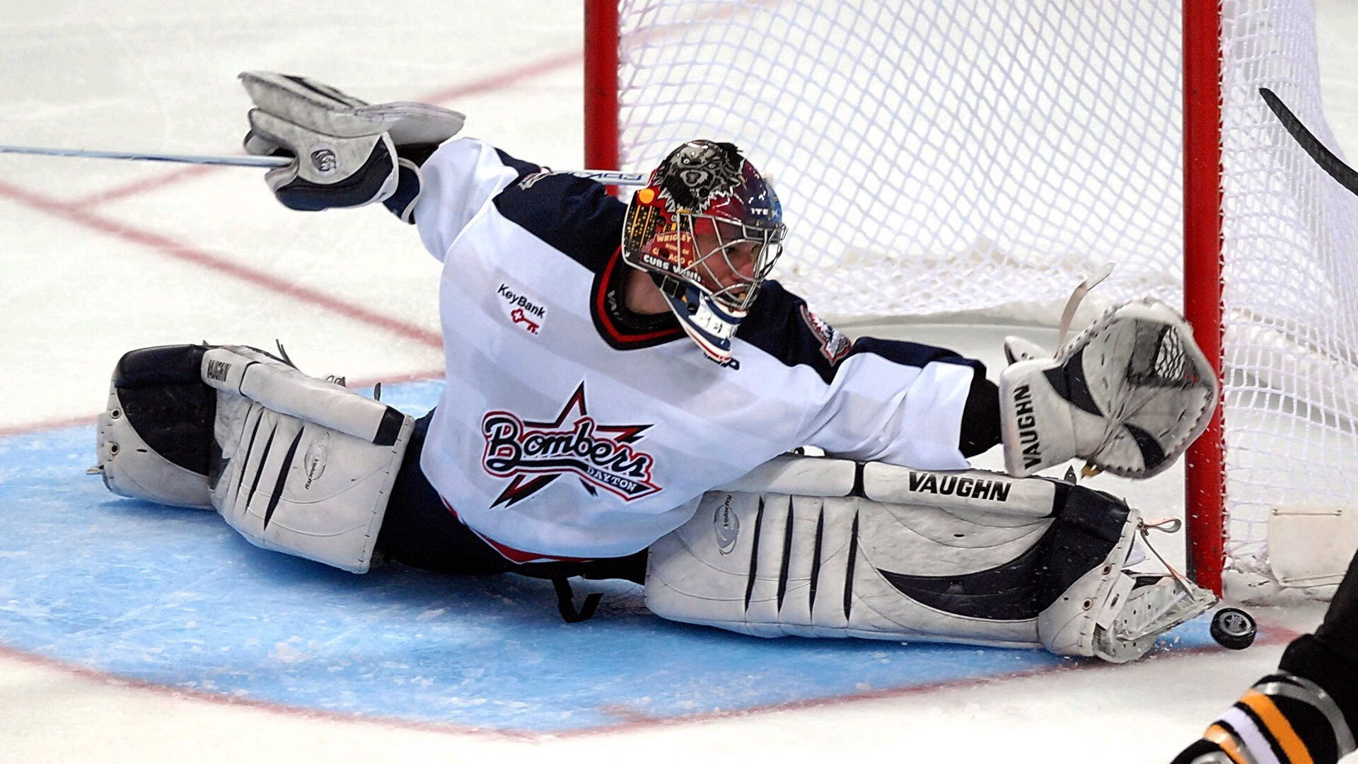 爱游互娱游戏官网-赛车周边：纪念品与收藏热潮，赛车主题展厅